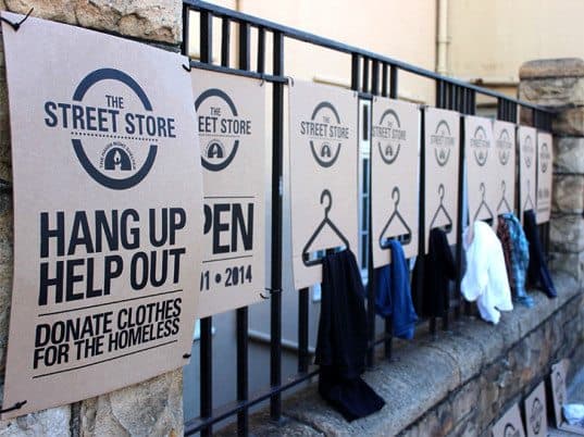 Esther Jacobs – the NO EXCUSES LADY: speaker, author, book writing coach, digital nomad