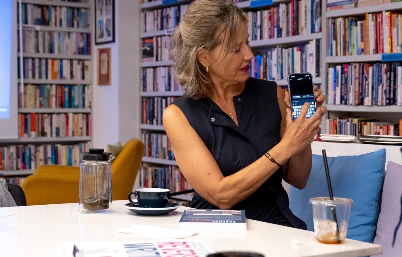 Esther tijdens een AI-dag voor ondernemers