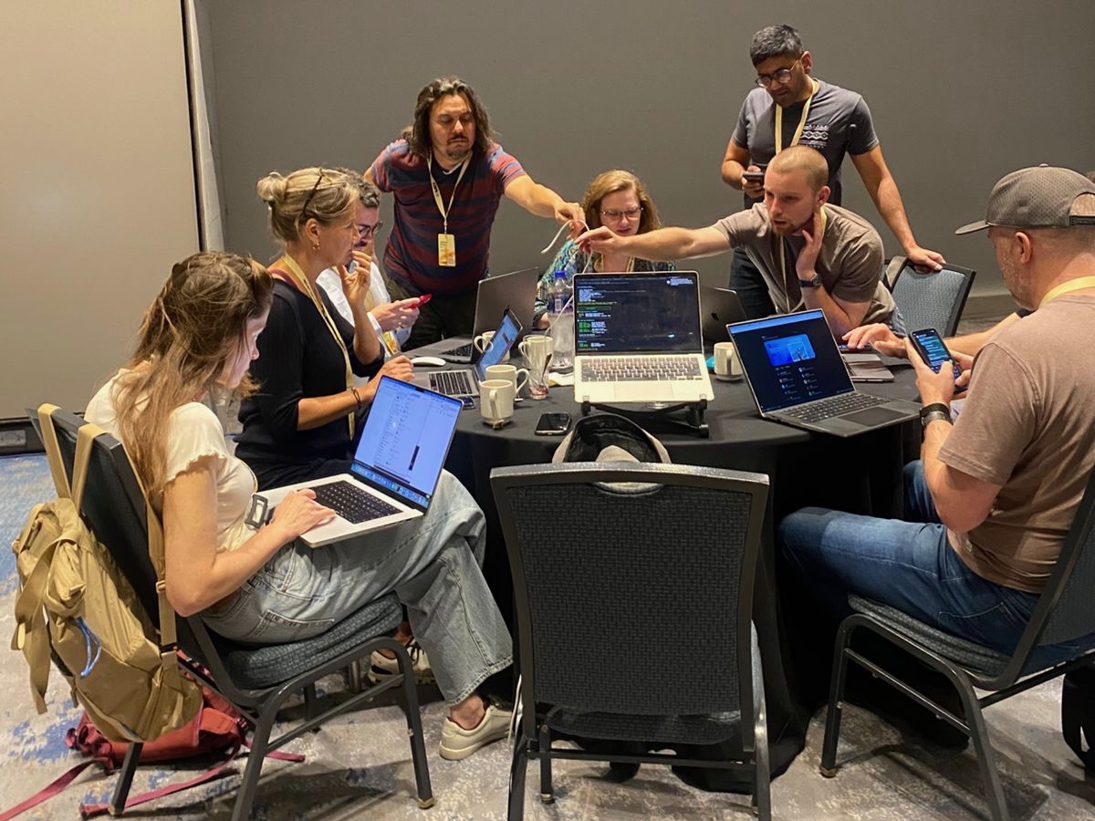 AI-Build Lab tijdens de Dynamite Circle conferentie in Mexico City